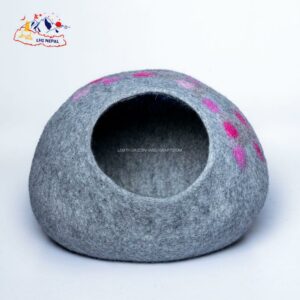Dot Design Round Shape Felt Cat Cave Dot Design Round Shape Felt Cat Cave