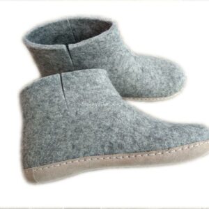 Felt indoor high boot with leather sole Felt indoor high boot with leather sole