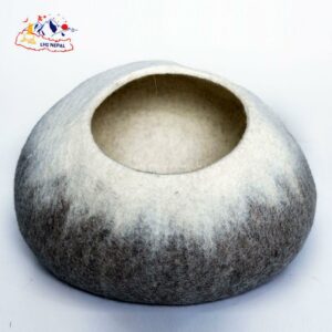Multi color strap round shape felt cat cave Multi color strap round shape felt cat cave