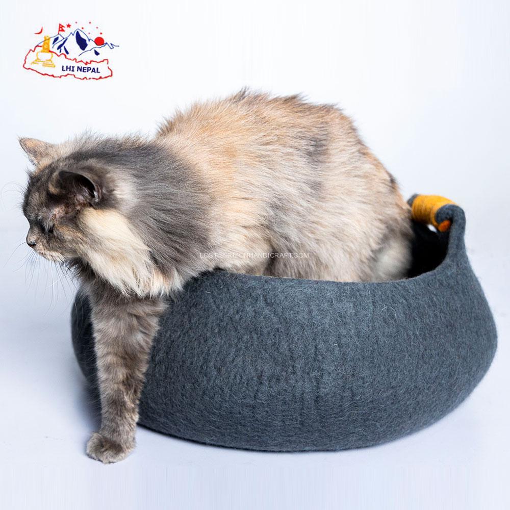 Single color round shape felt cat basket Single color round shape felt cat basket