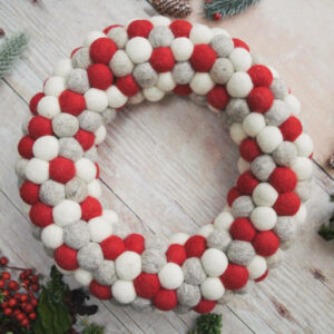 https://losthorizonhandicraft.com/wp-content/uploads/2022/12/original_felt-ball-pom-pom-wreath-in-christmas-colours-300x300.jpg